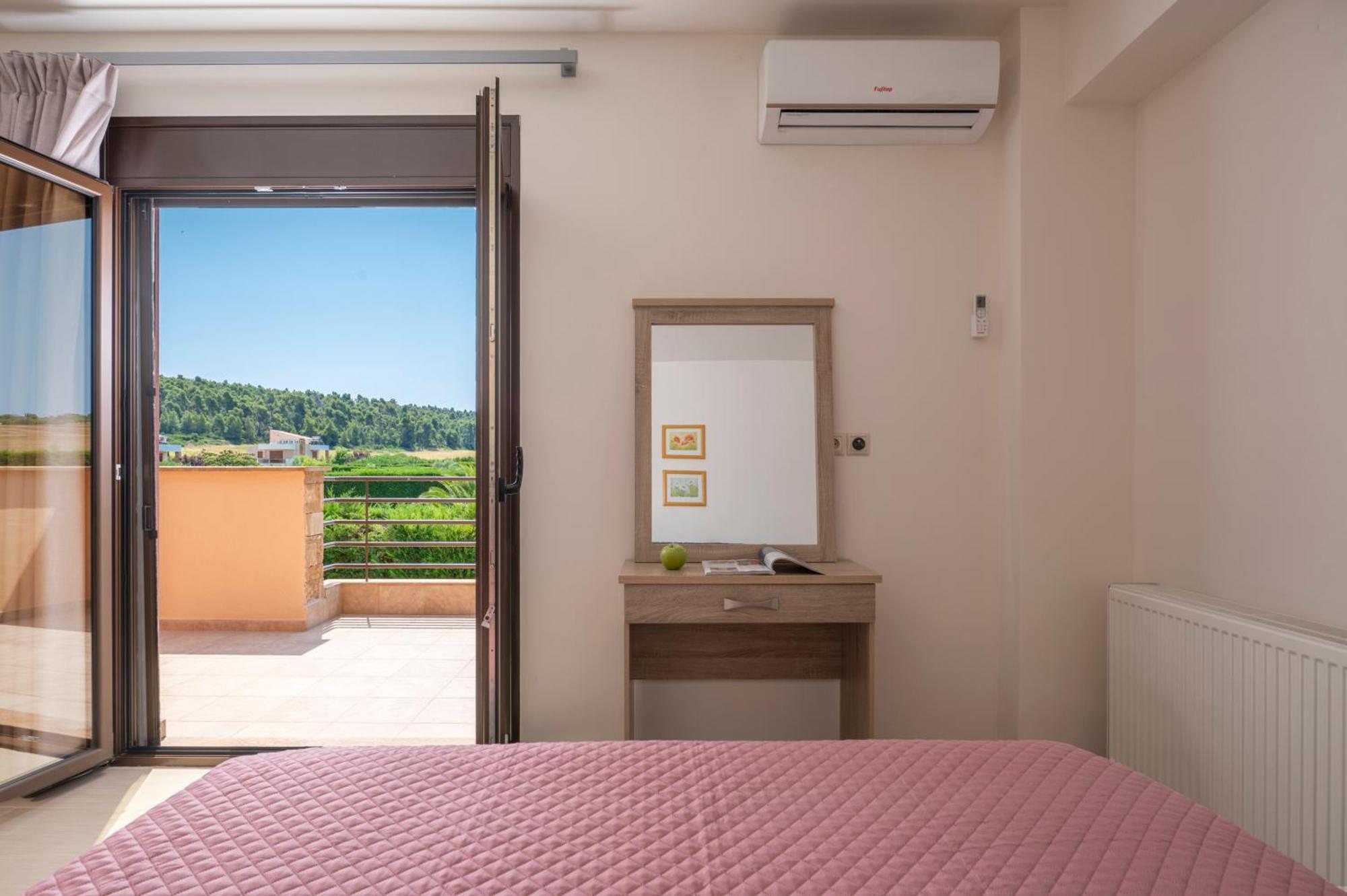 Orange Tree Villas Sani  Luaran gambar
